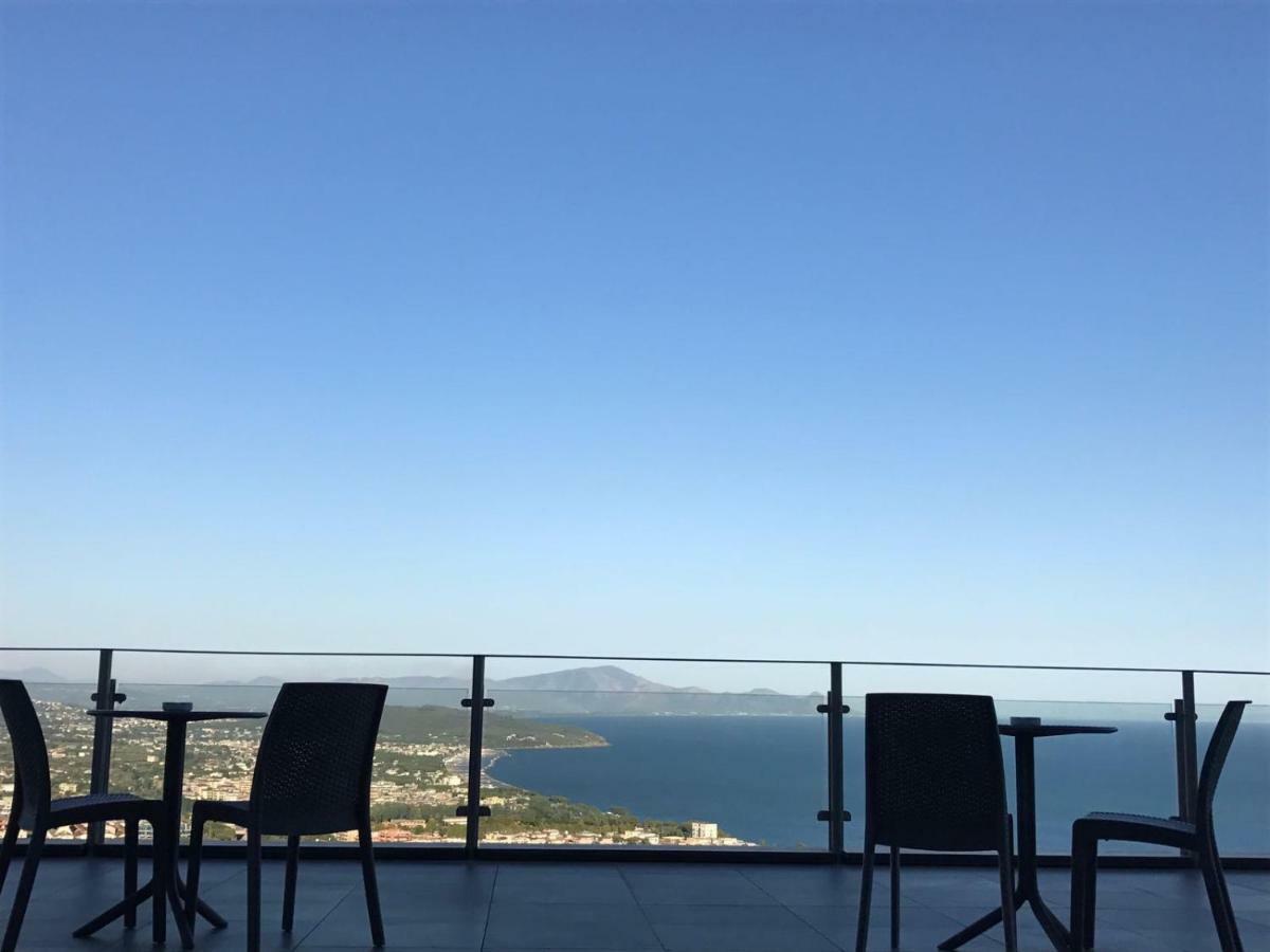 Villa Treglia B&B Formia Buitenkant foto